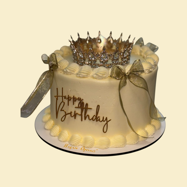 Birthday Queen Torte – mit goldener Krone und Schleifen