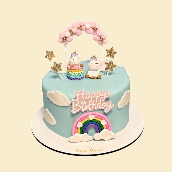 Einhorn Geburtstagstorte mit Regenbogen und Ballons