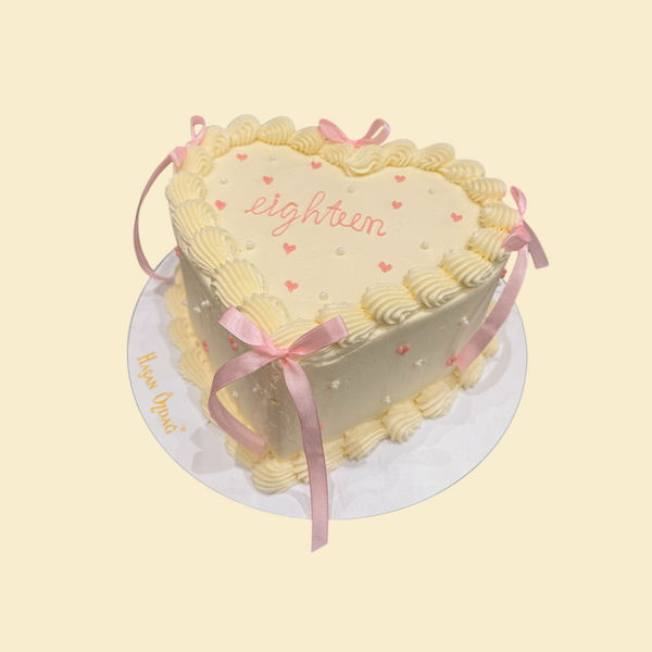 Vintage Herz-Torte zum 18. Geburtstag