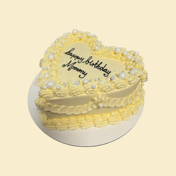 Herz-Torte Mommy mit Pudding-Buttercremefüllung