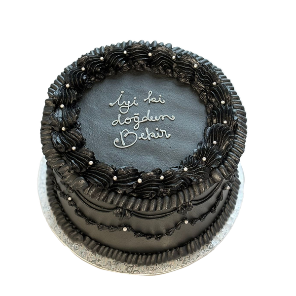 Coquette-Torte deluxe mit Perlen