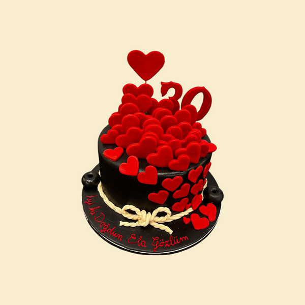 Schwarze Torte mit Roten Herzen