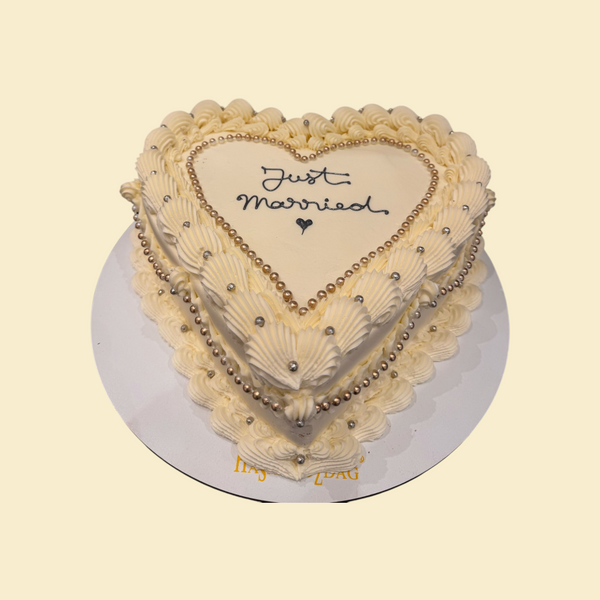 Herzform Torte Just Married