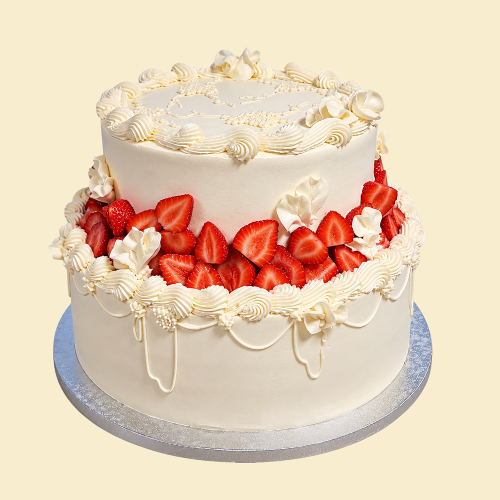 Vintage Erdbeer-Torte „Strawberry Romance“