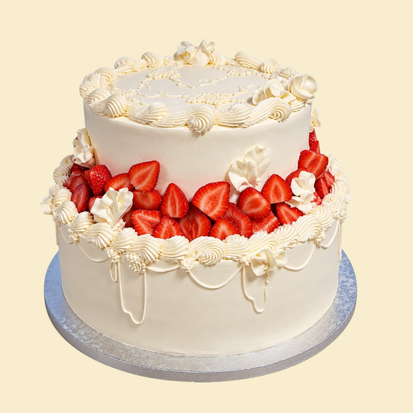 Vintage Erdbeer-Torte „Strawberry Romance“