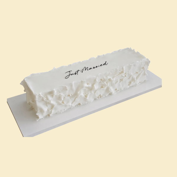 Luxury Wedding Cake rechteckig in Weiß