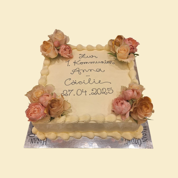 Kommunionstorte mit Buttercreme unf Rosen