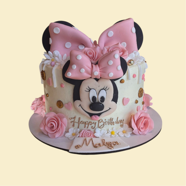 Minnie Maus Torte modelliert