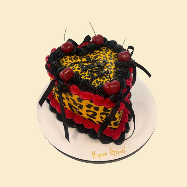 Cherry Leopard Herz Torte