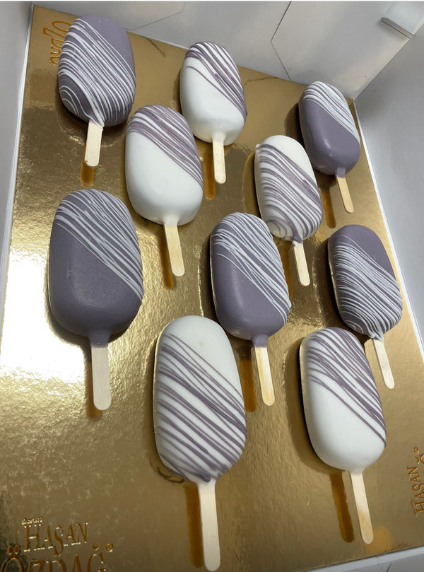 Kuchen am Stiel