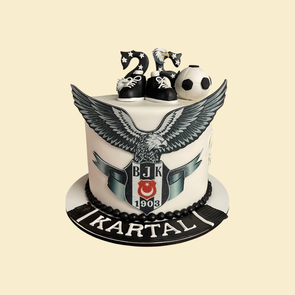 Beşiktaş Kartal Doğum Günü Pastası – Siyah Beyaz Gurur