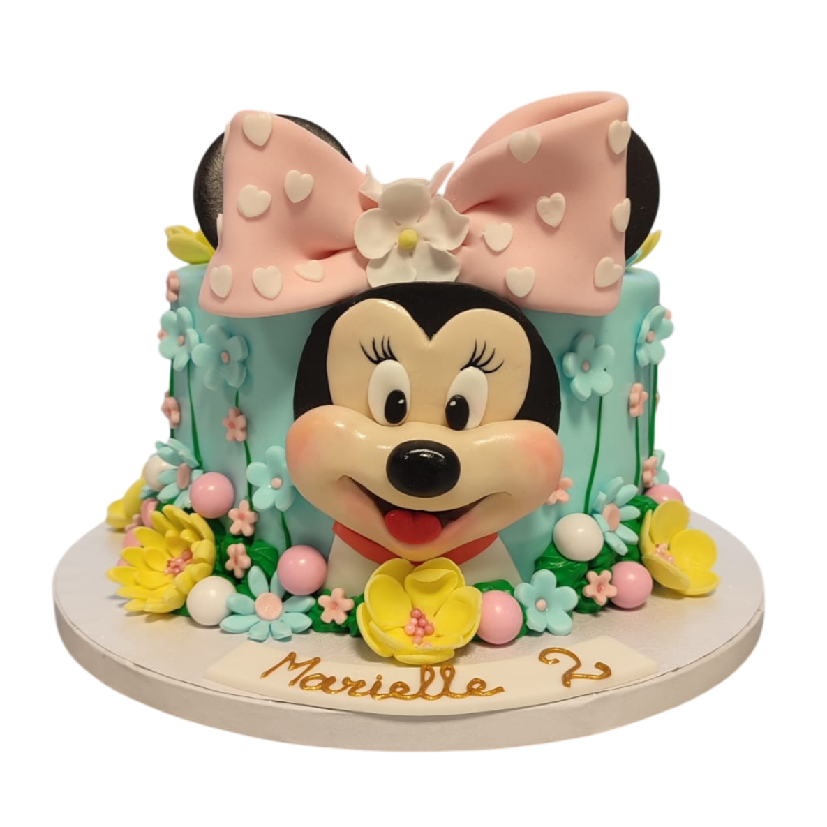 Minnie Maus Torte modelliert mit Blümchen