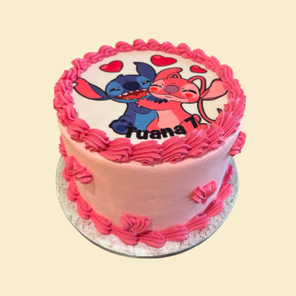 Stitch & Angel Fototorte in Rosa mit Sahne