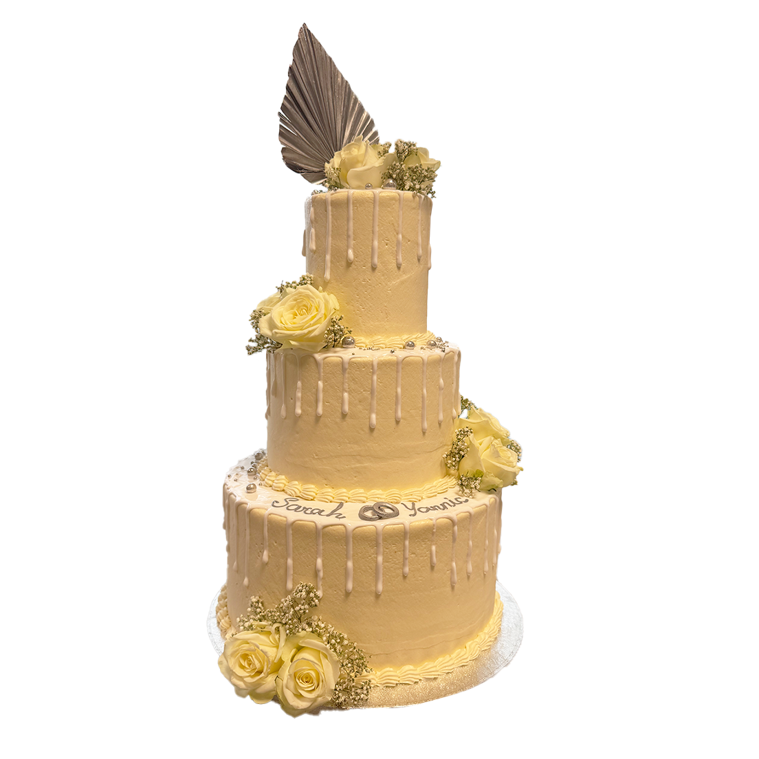 3 Etagen Hochzeitstorte mit Buttercreme und weißem Drip 3 Etagen Hochzeitstorte mit Buttercreme und weißem Drip