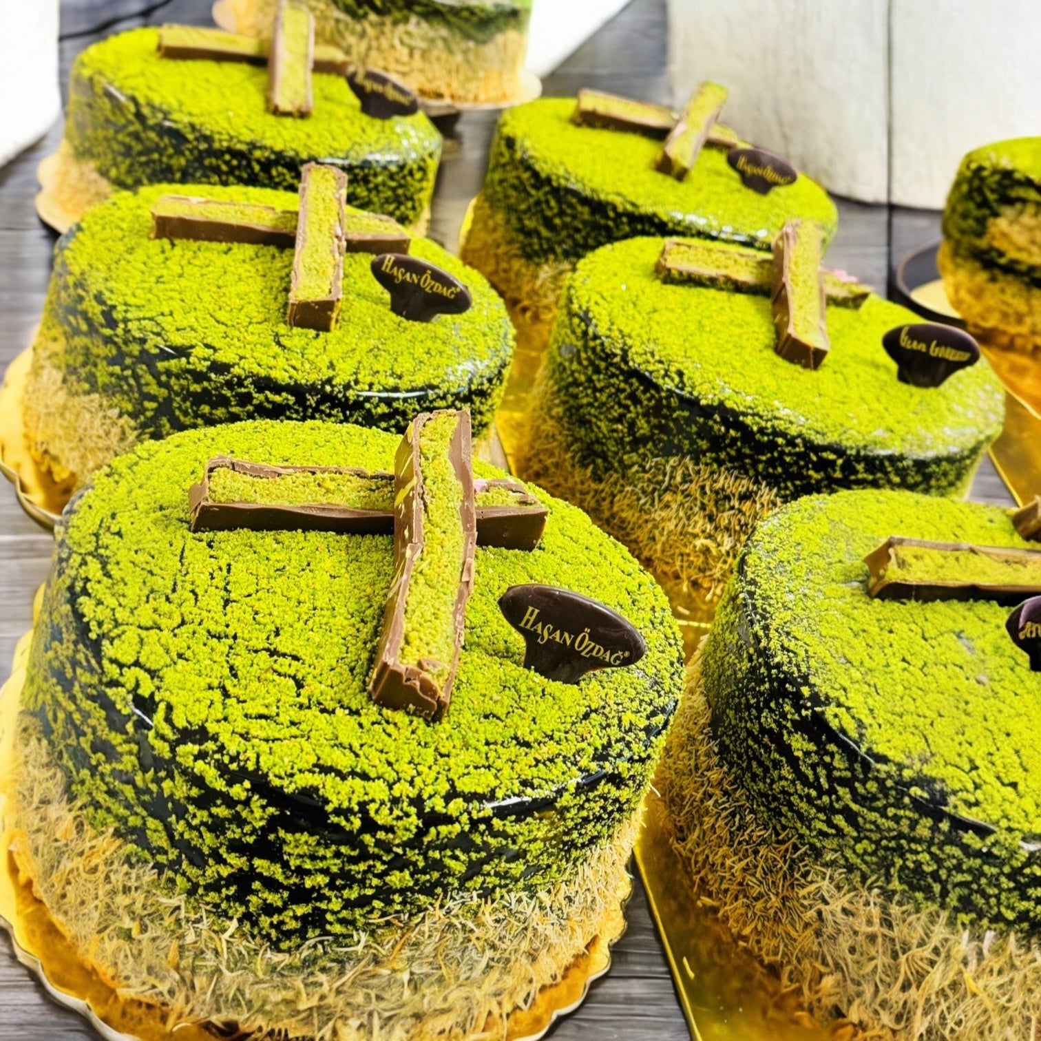 dubai Torte mit Dubai Schokolade