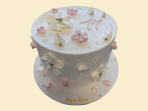 Elegante Blütentorte mit Initialen / Puddingfüllung und Sahnecreme( Krem Santi)