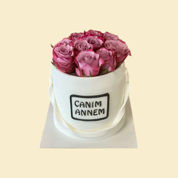Muttertags-Torte Flower Box weiß  Canım Annem