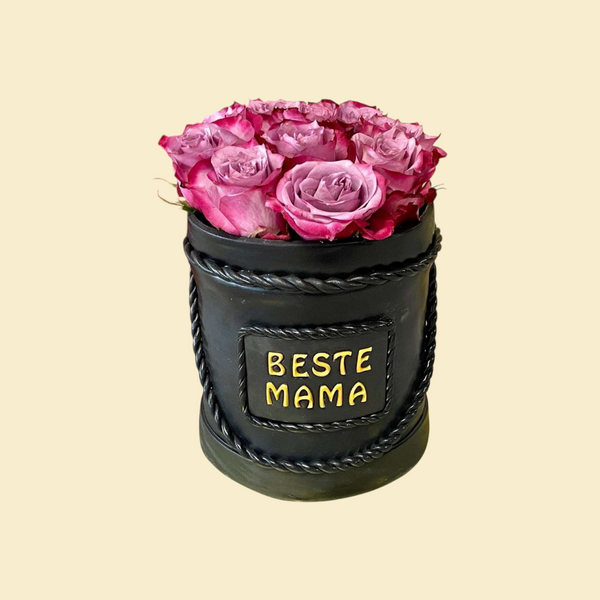 Muttertags-Torte Flower Box schwarz mit pinken Rosen