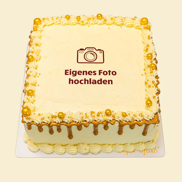 Quadratische Foto-Torte mit Buttercreme, Gold-Deko & Drip – Individuell gestaltbar