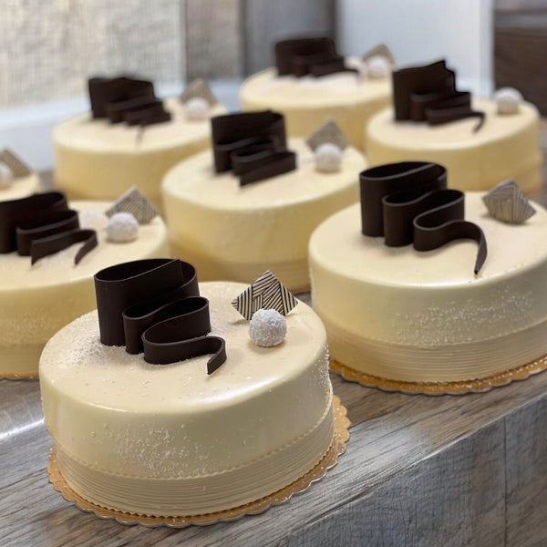 rafaello torte mit Schokoaldenglasur