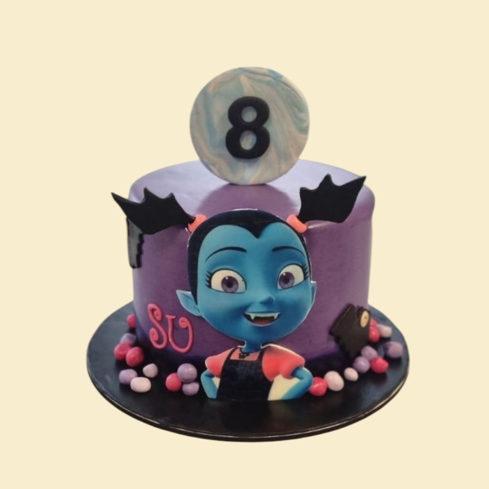 Lila Geburtstagstorte mit Vampir-Motiv – Kindergeburtstag Torte