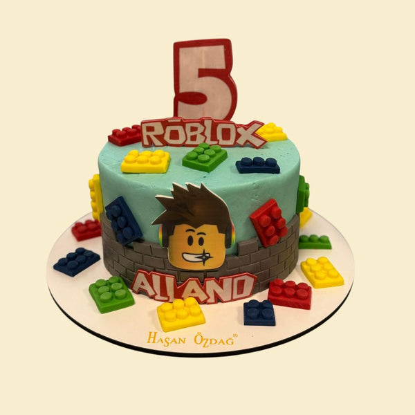Roblox Geburtstagstorte mit Bausteinen