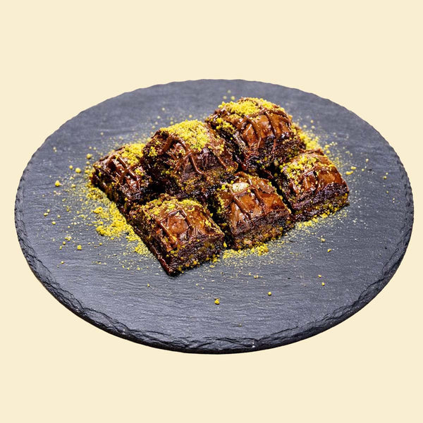 Baklava mit Pistazien & Schokolade überzogen aus Köln