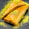Havuç Dilimli Baklava mit Antep-Pistazien aus Köln